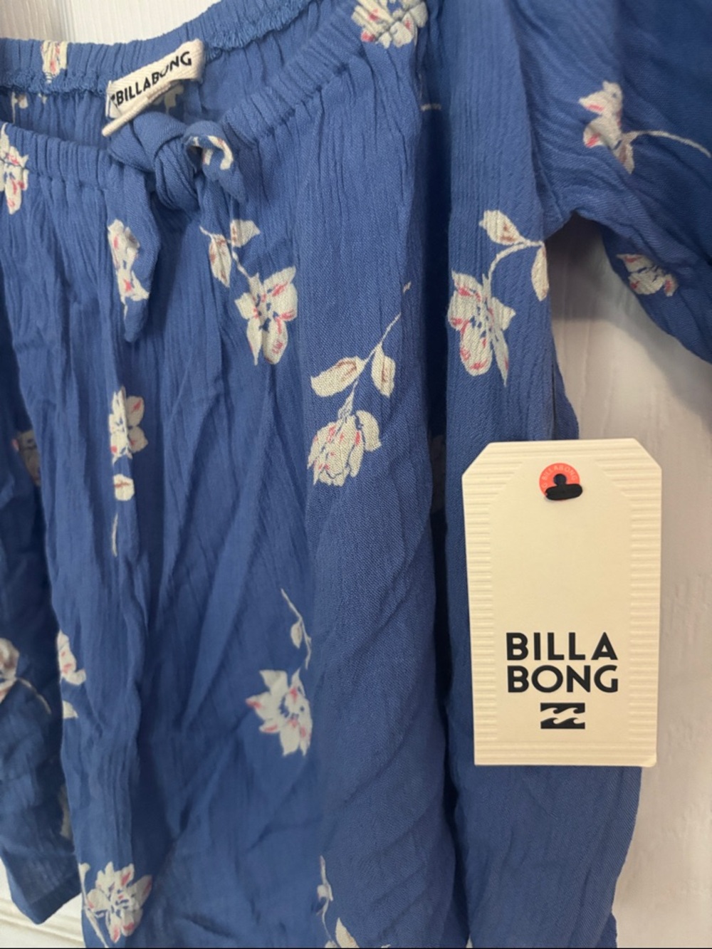Billabong Blue Floral Off-Shoulder Peasant Top - Picture 4 of 13